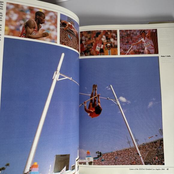 1984 L.A. Summer Olympics Souvenir Hardcover Book...Rare.. - Picture 10 of 10